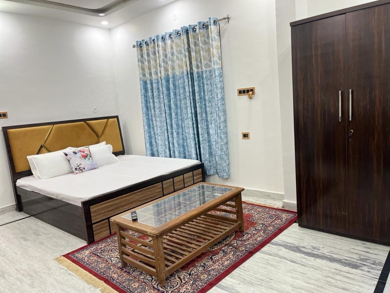 Shri Ram International Home Stay Ayodhya Exterior photo