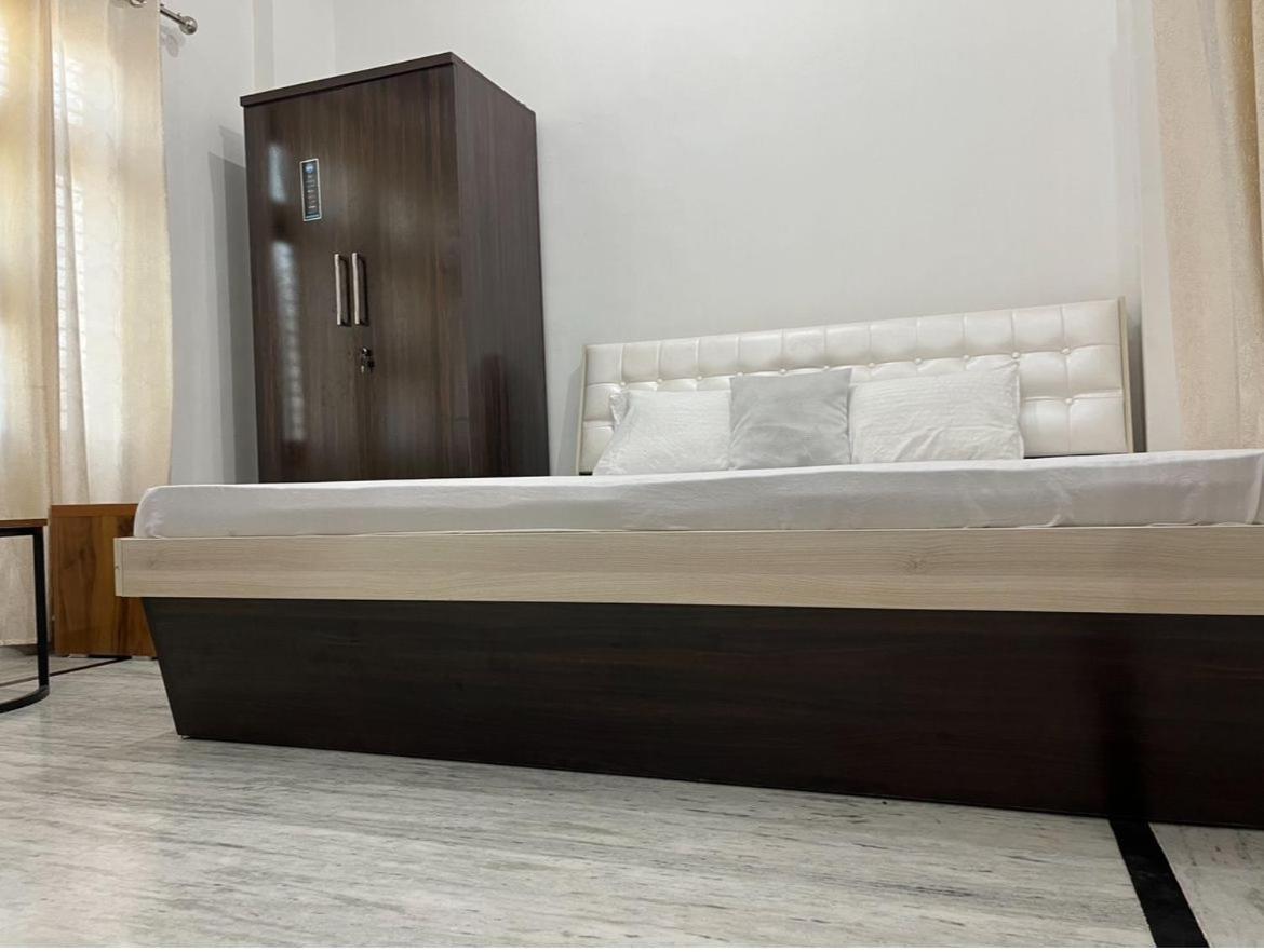 Shri Ram International Home Stay Ayodhya Exterior photo