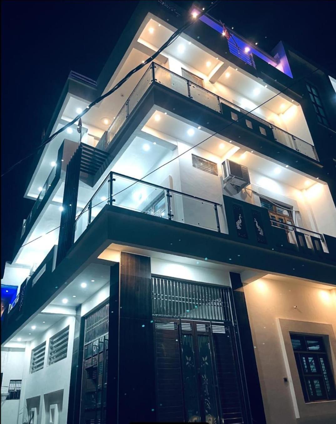 Shri Ram International Home Stay Ayodhya Exterior photo